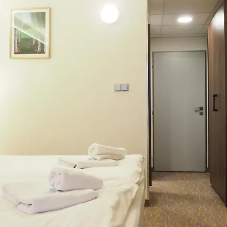 Tennis Club Hotel