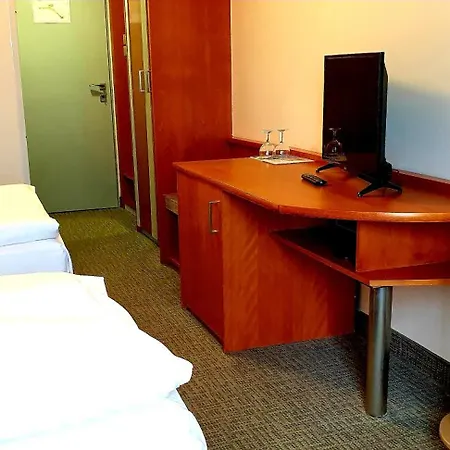 Tennis Club Hotel 3*