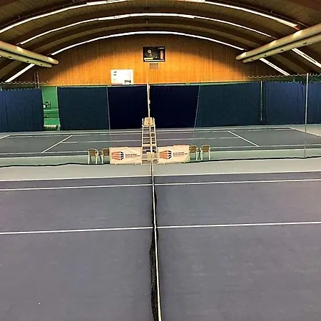Hotel Tennis Club