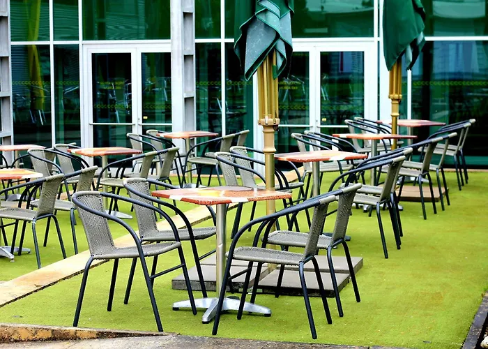 Hotell Tennis Club 3*